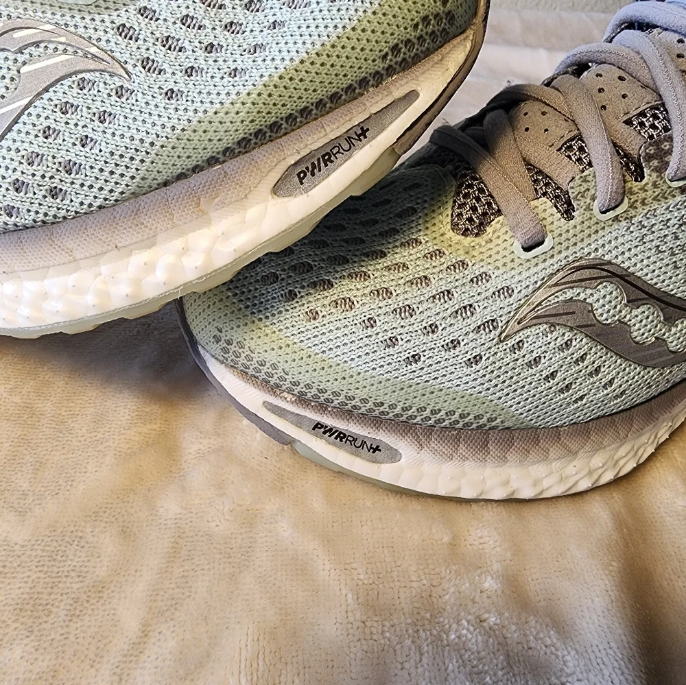 Saucony Mint Green Athletic Sneakers - Picture 5 of 11